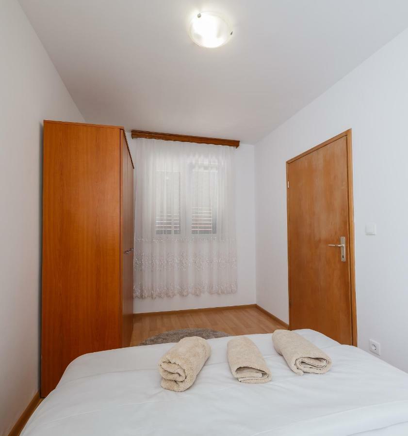 Villa Milena Trogir Exterior photo